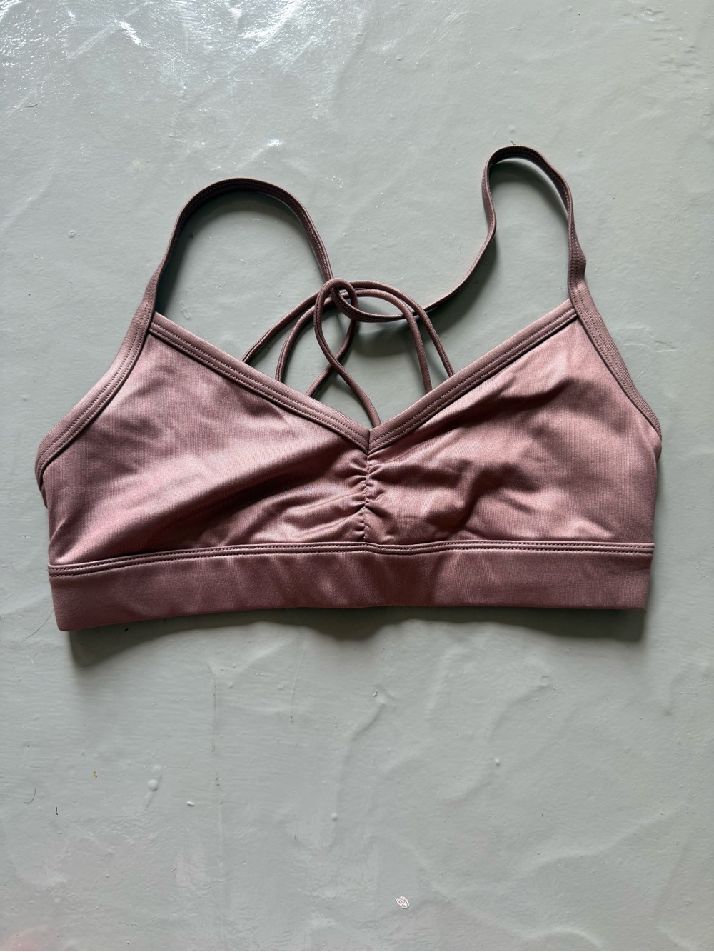 ALO Yoga Sunny Strappy Sports Bra in Dusty Pink/Smoky Quartz